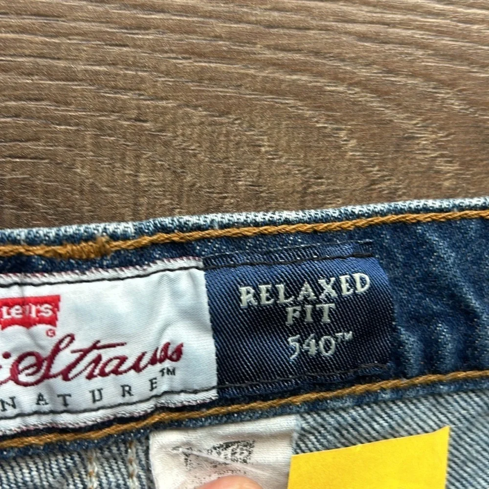 Levi’s Vintage Brown Tabs relaxed fit  !! 40x30